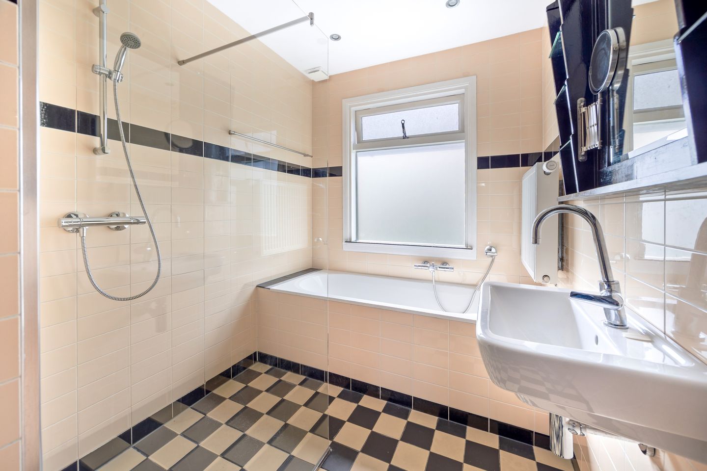 Foto 29 van Plaats van Middendorp 13