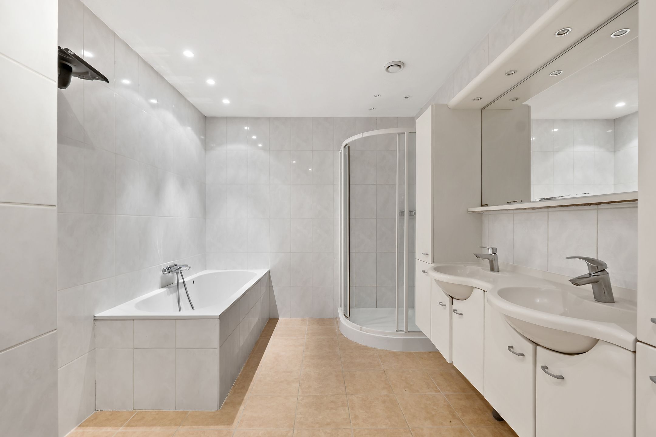 Photo 30 of Cypergras 113