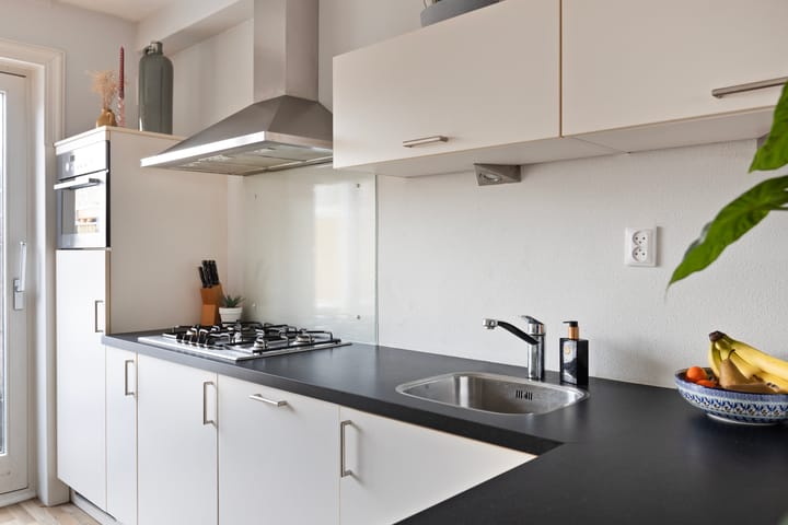 Foto 11 van B.A.A. Engelbertinklaan 132