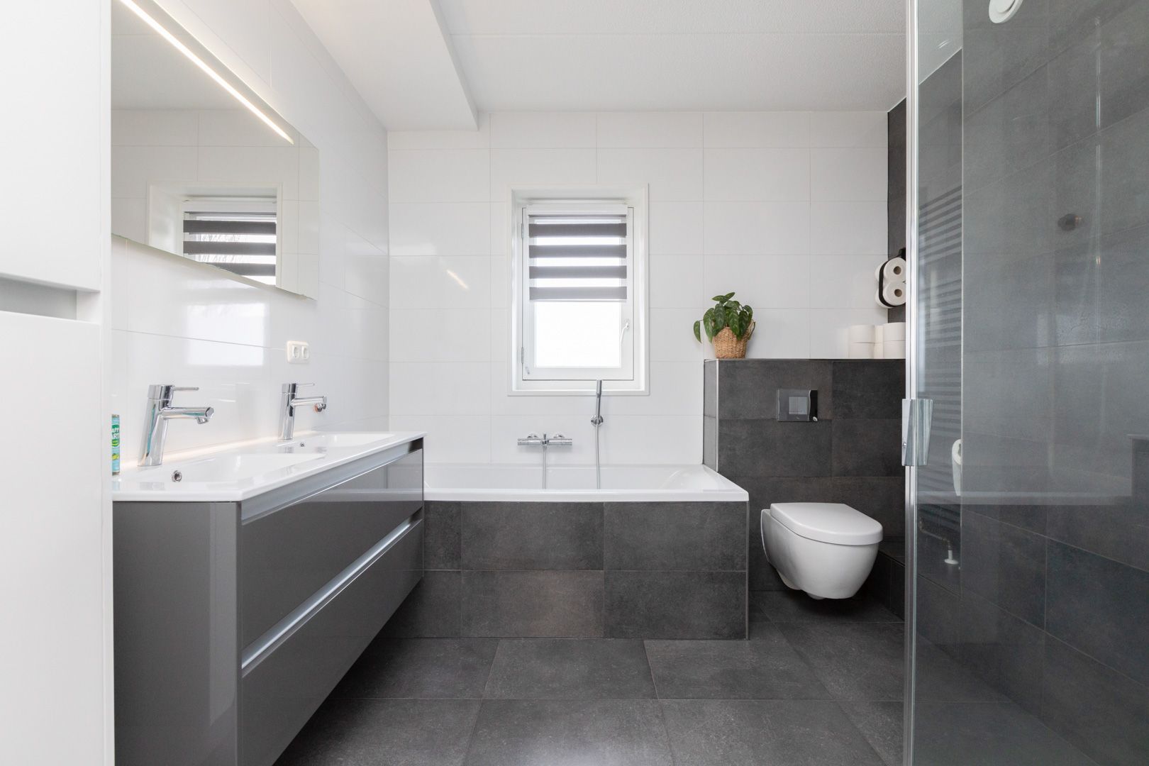 Photo 3 of Waterpeil 2