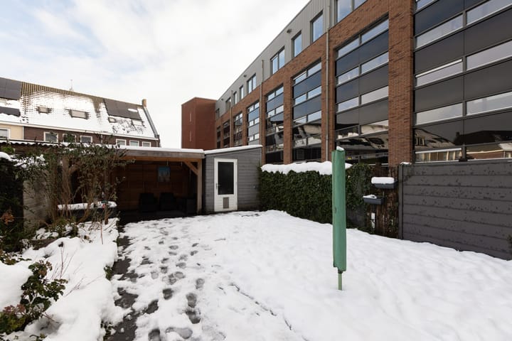 Foto 33 van Waterpeil 2