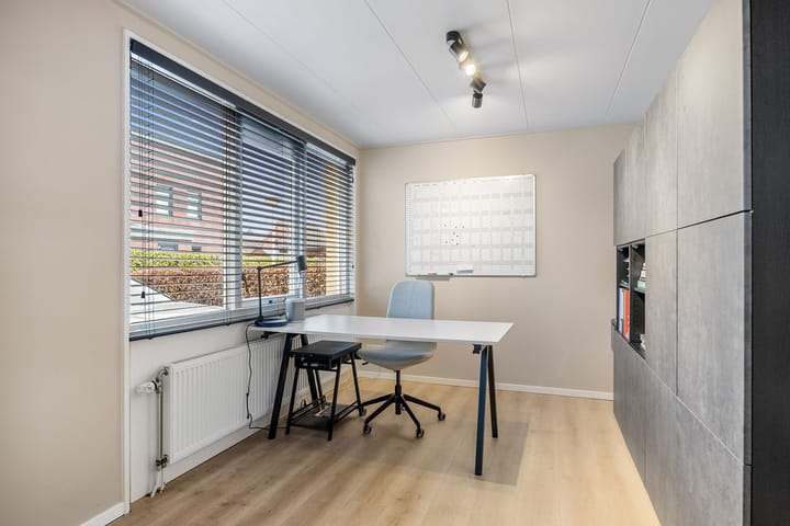 Foto 15 van Broerstrjitte 45