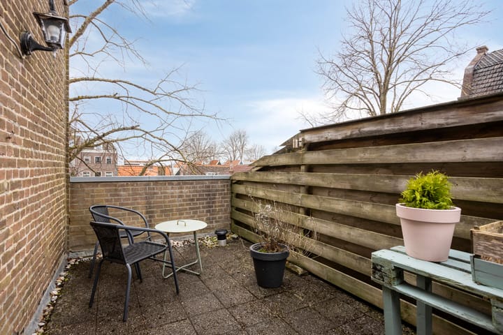 Photo 23 of Achterom 52-E