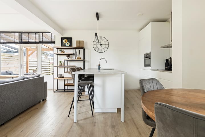 Photo 10 of Ten Oeverlaan 110