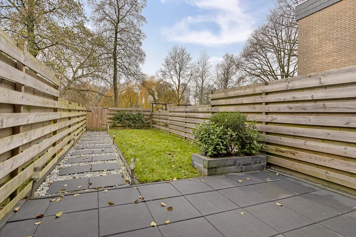 Photo 40 of Ten Oeverlaan 110