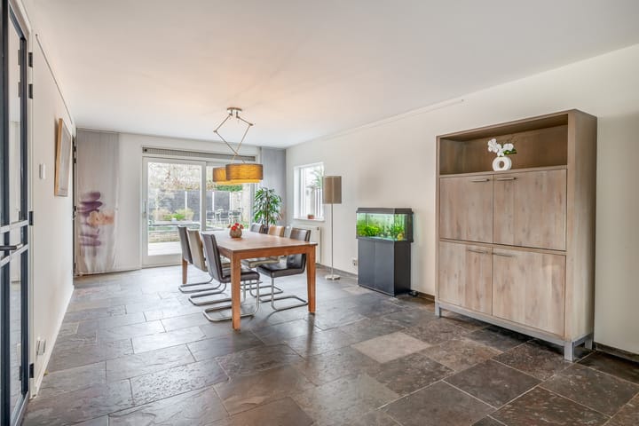 Photo 12 of Tweerijten 25