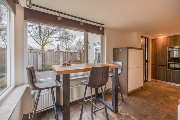 Photo 21 of Tweerijten 25