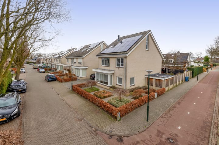 Photo 52 of Tweerijten 25