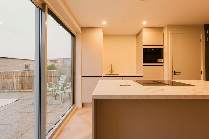 Photo 2 of Laan van Vlaanderen 106-A