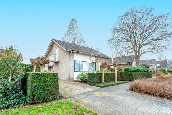 Foto 1 van Rembrandtstraat 1