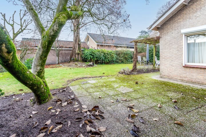 Foto 34 van Rembrandtstraat 1