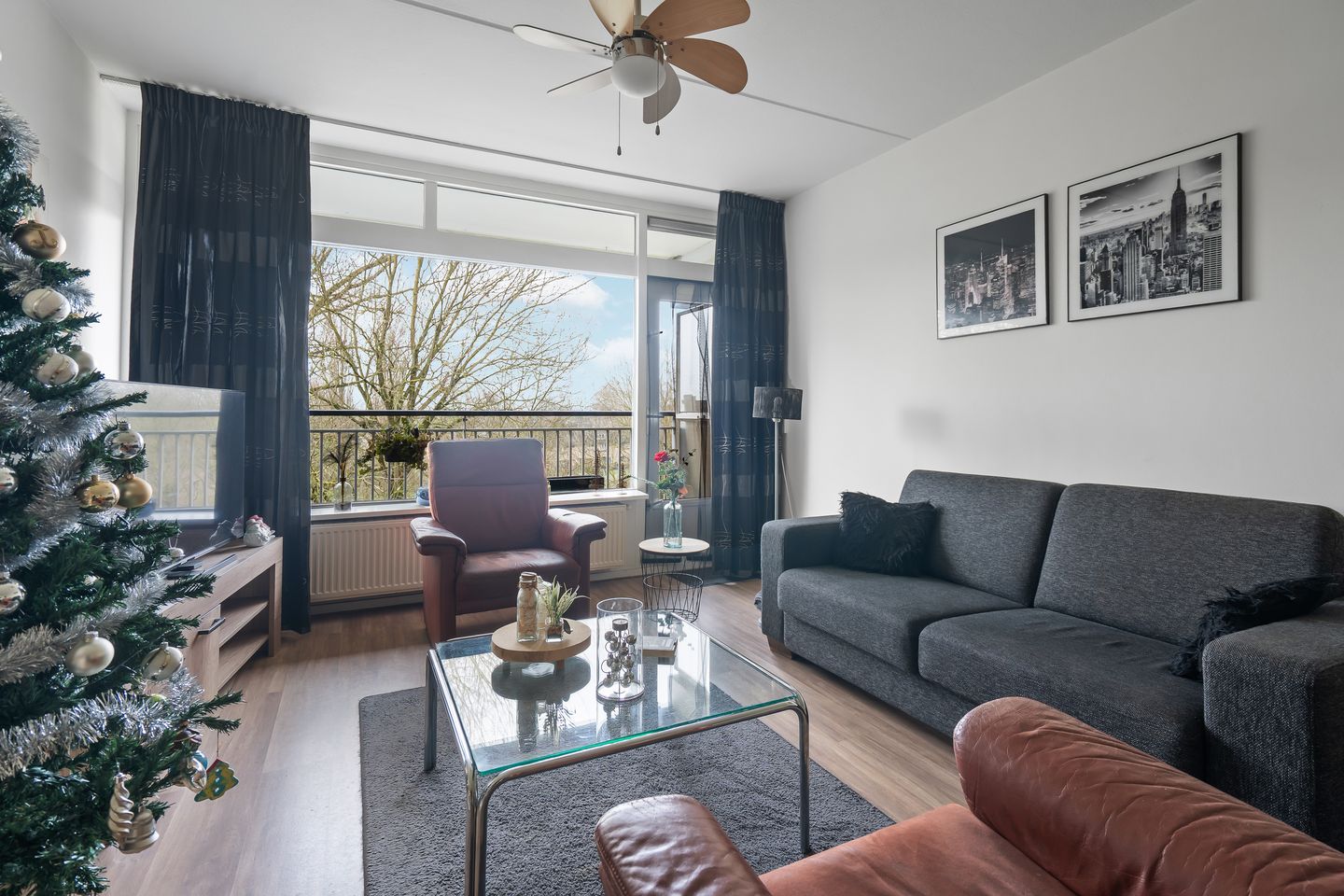 Photo 5 of Leimuidenplaats 206