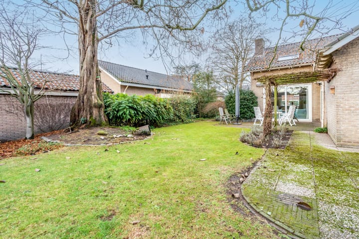 Foto 40 van Rembrandtstraat 1