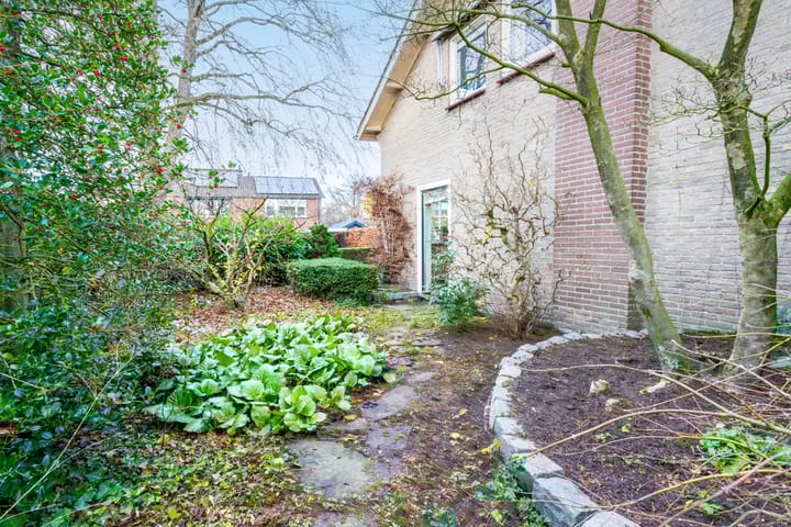 Foto 43 van Rembrandtstraat 1