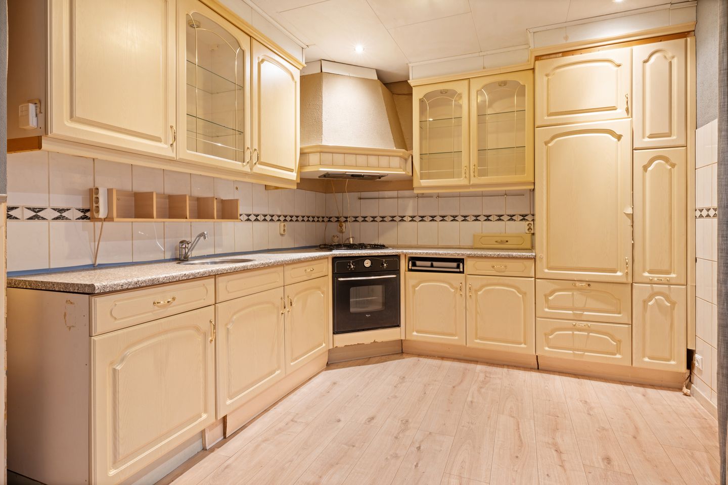 Photo 4 of Raadhuisstraat 14