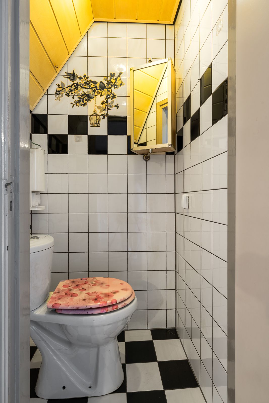 Photo 20 of Raadhuisstraat 14