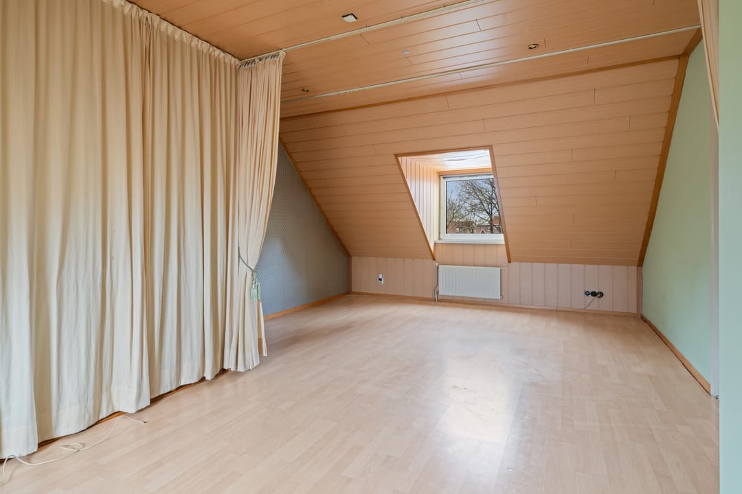 Photo 23 of Raadhuisstraat 14