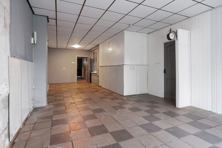 Photo 40 of Raadhuisstraat 14