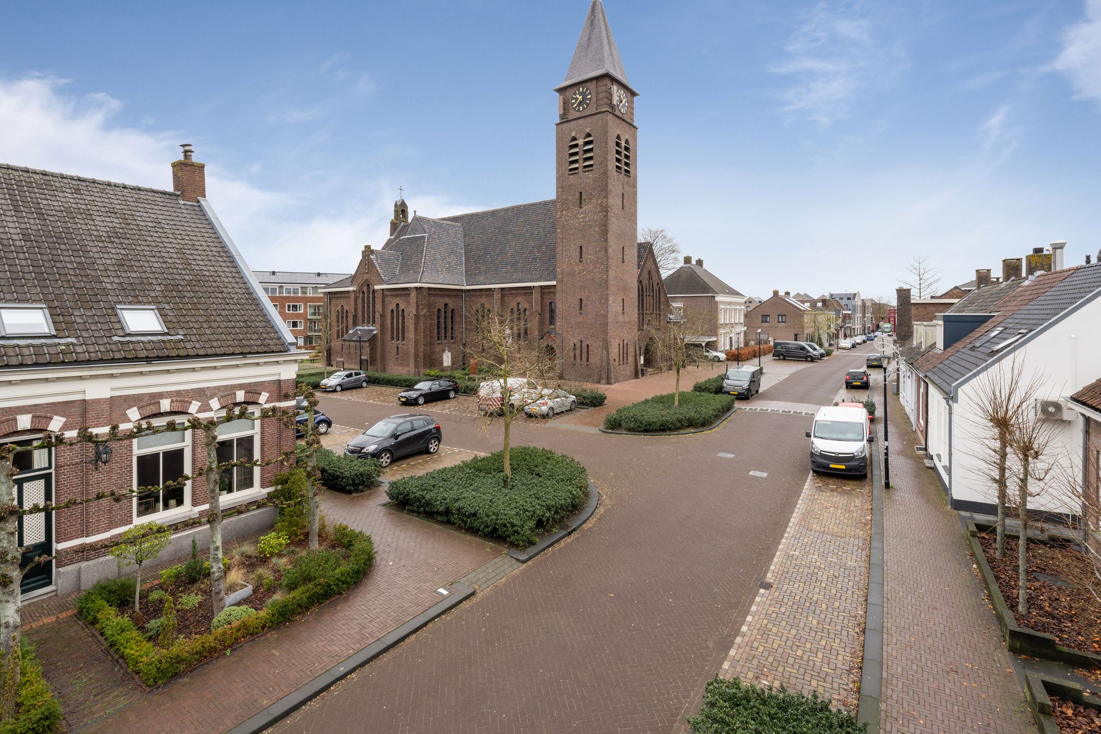 Photo 60 of Raadhuisstraat 14