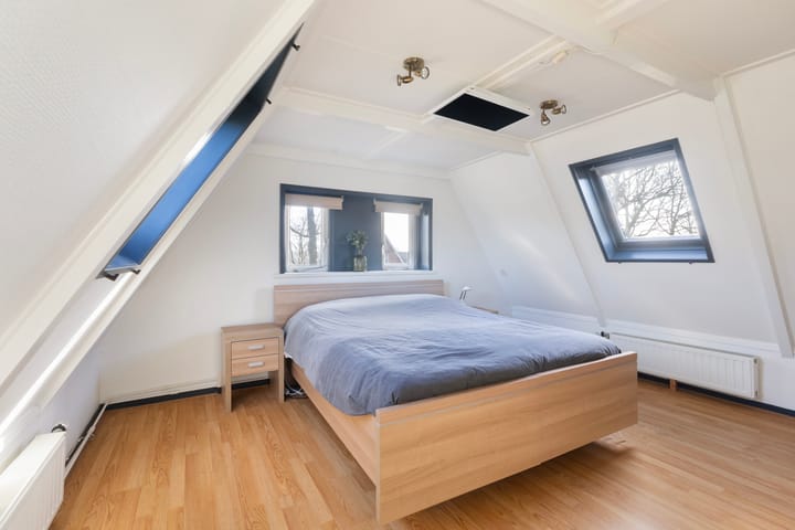 Foto 50 van Miedloane 7