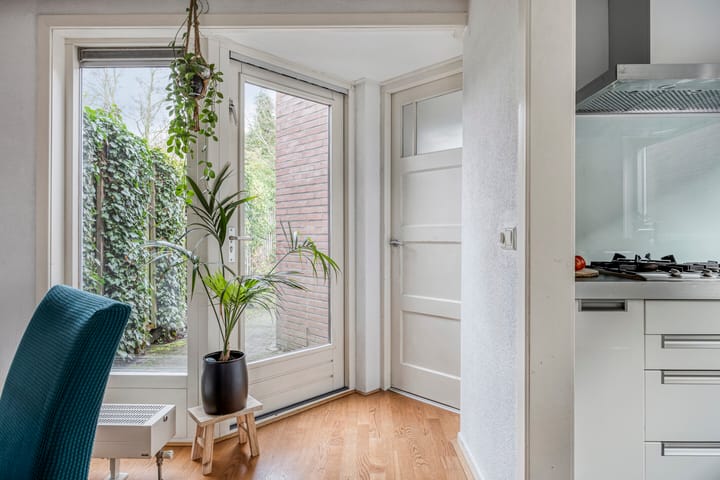 Foto 17 van Venestraat 138