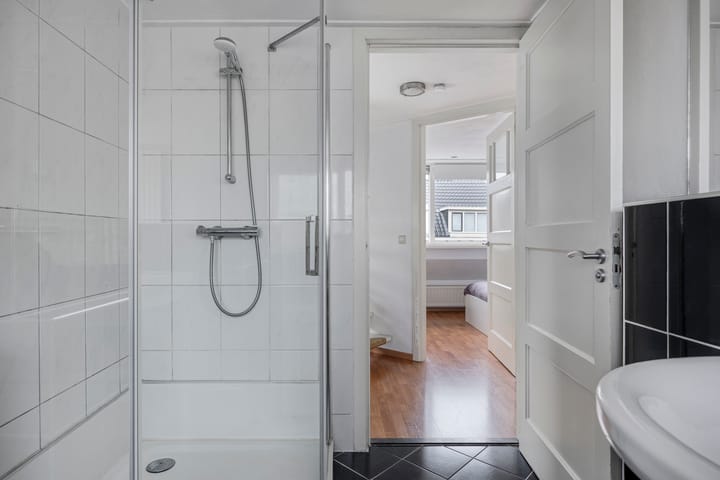 Foto 24 van Venestraat 138