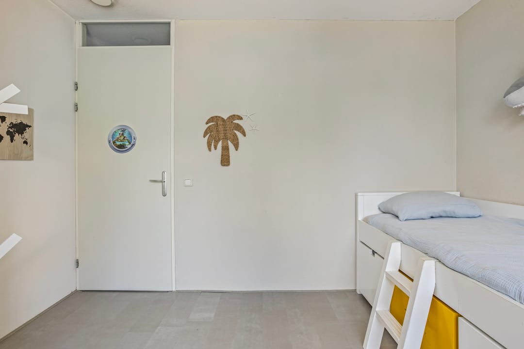 Photo 23 of Kraanvogelstraat 6-A