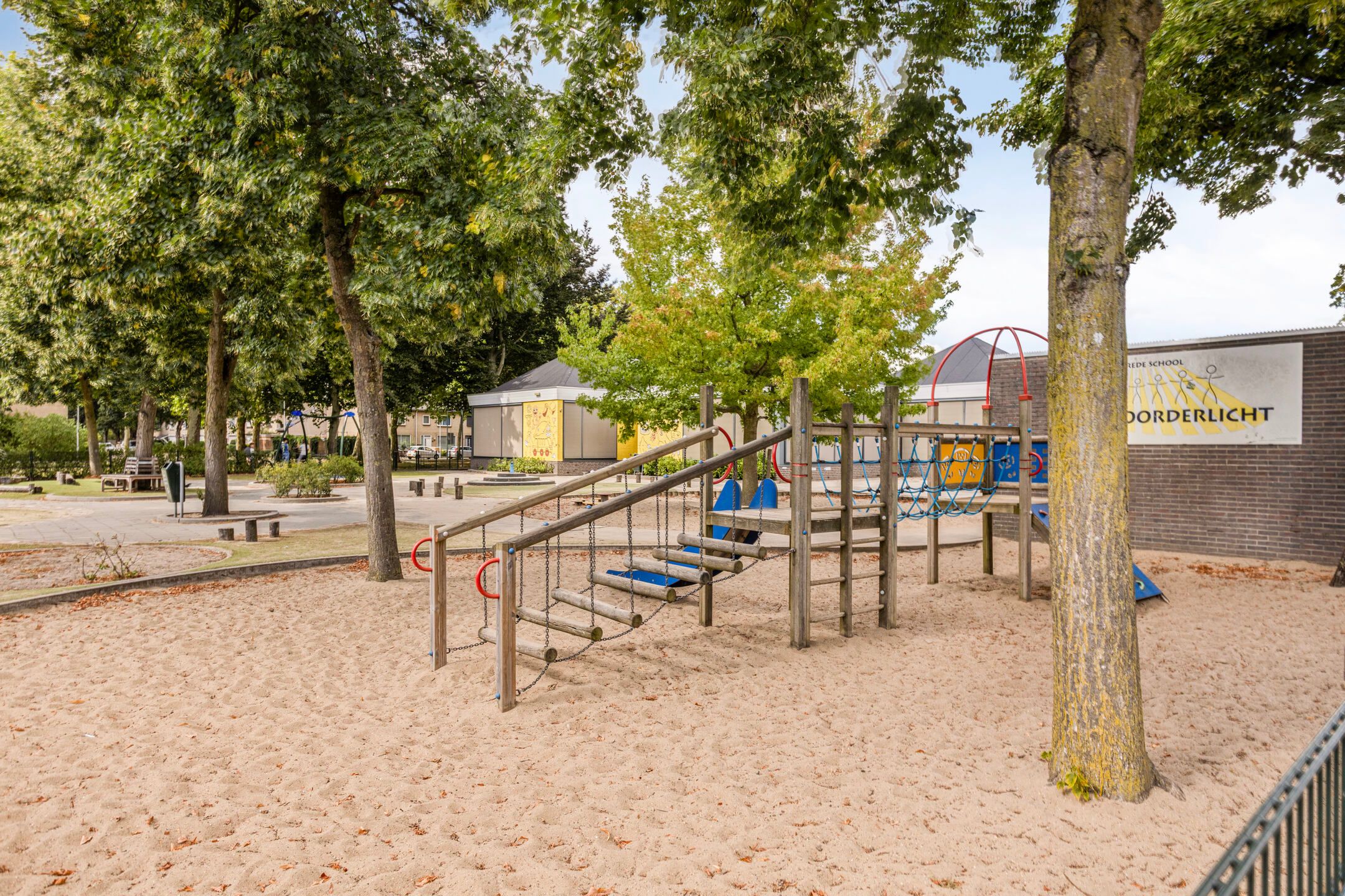 Photo 36 of Kraanvogelstraat 6-A