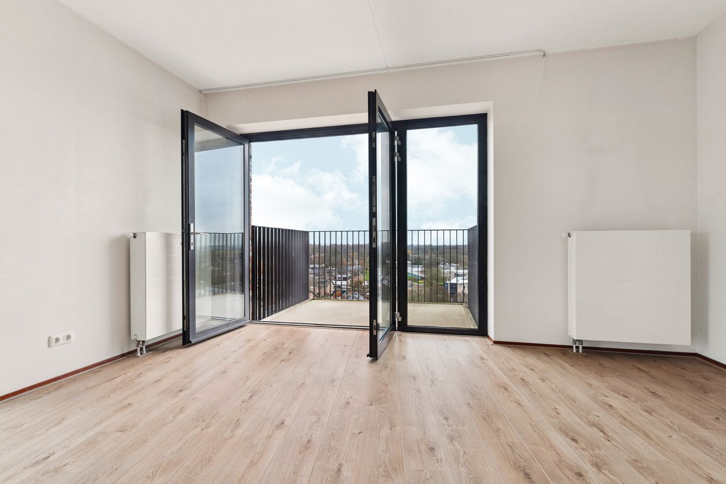 Foto 10 van Churchillplein 37