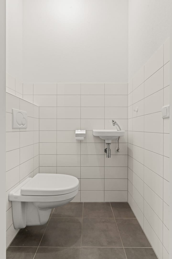 Photo 17 of Churchillplein 37