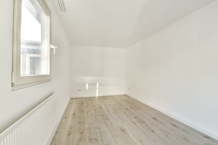 Photo 13 of Reeweg Oost 113