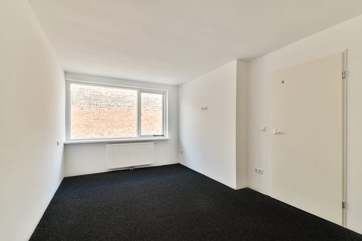 Photo 21 of Reeweg Oost 113