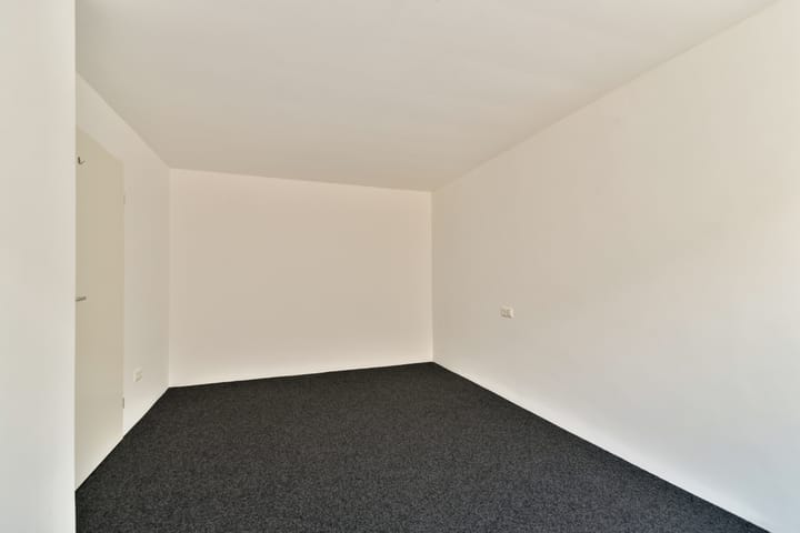 Photo 23 of Reeweg Oost 113