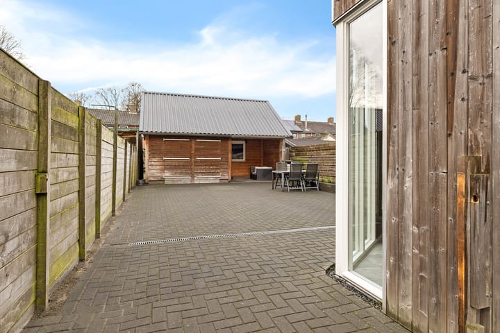 Foto 13 van Zuiderstraat 8