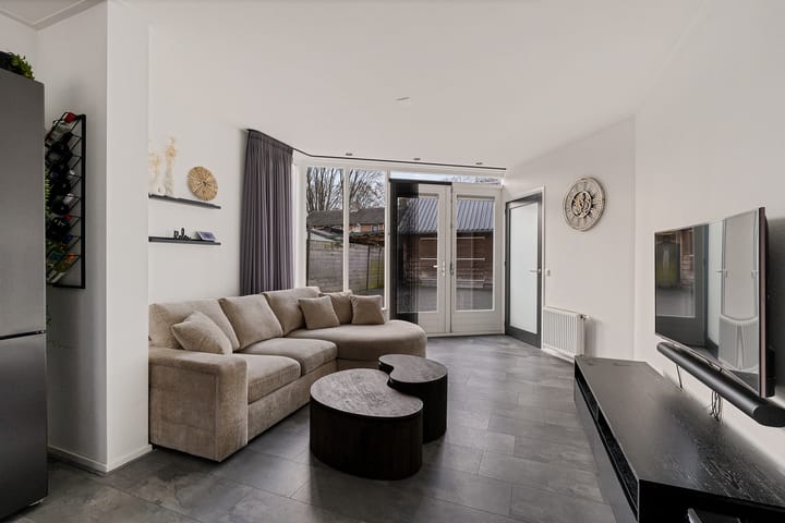 Foto 16 van Zuiderstraat 8