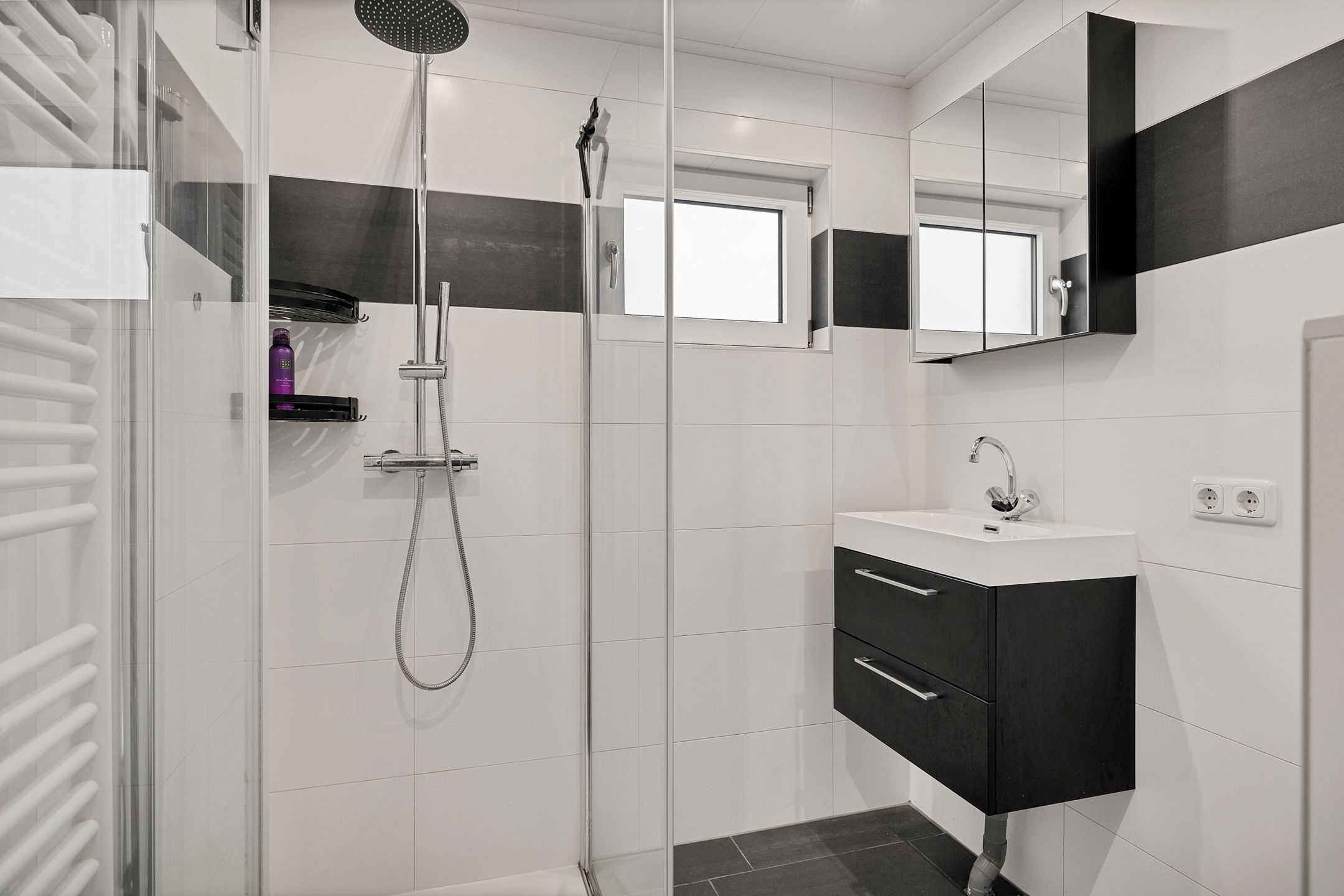 Photo 27 of Zuiderstraat 8