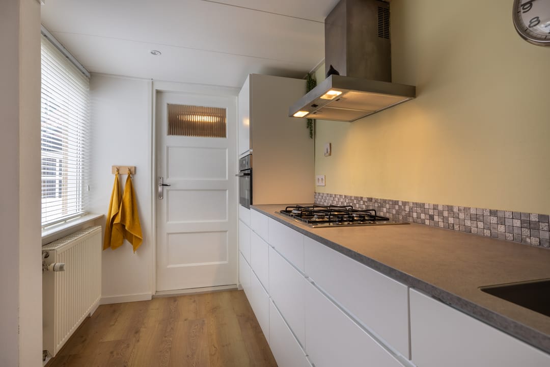 Foto 23 van Pieter de Hooghstraat 24