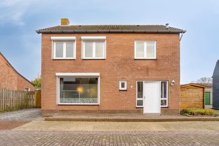 Foto 2 van Klinkerstraat 8-A