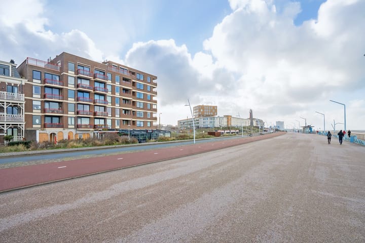 Foto 31 van Zeeruststraat 88