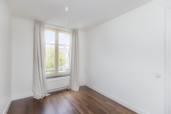 Foto 17 van Weteringschans 213-E