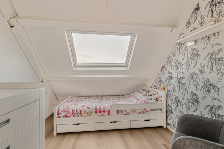 Foto 35 van Winkelwaard 33