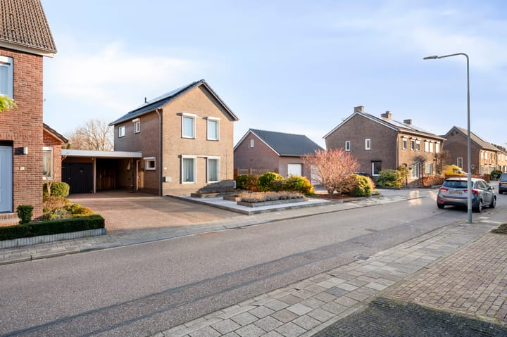 Foto 5 van Millenerweg 17-A