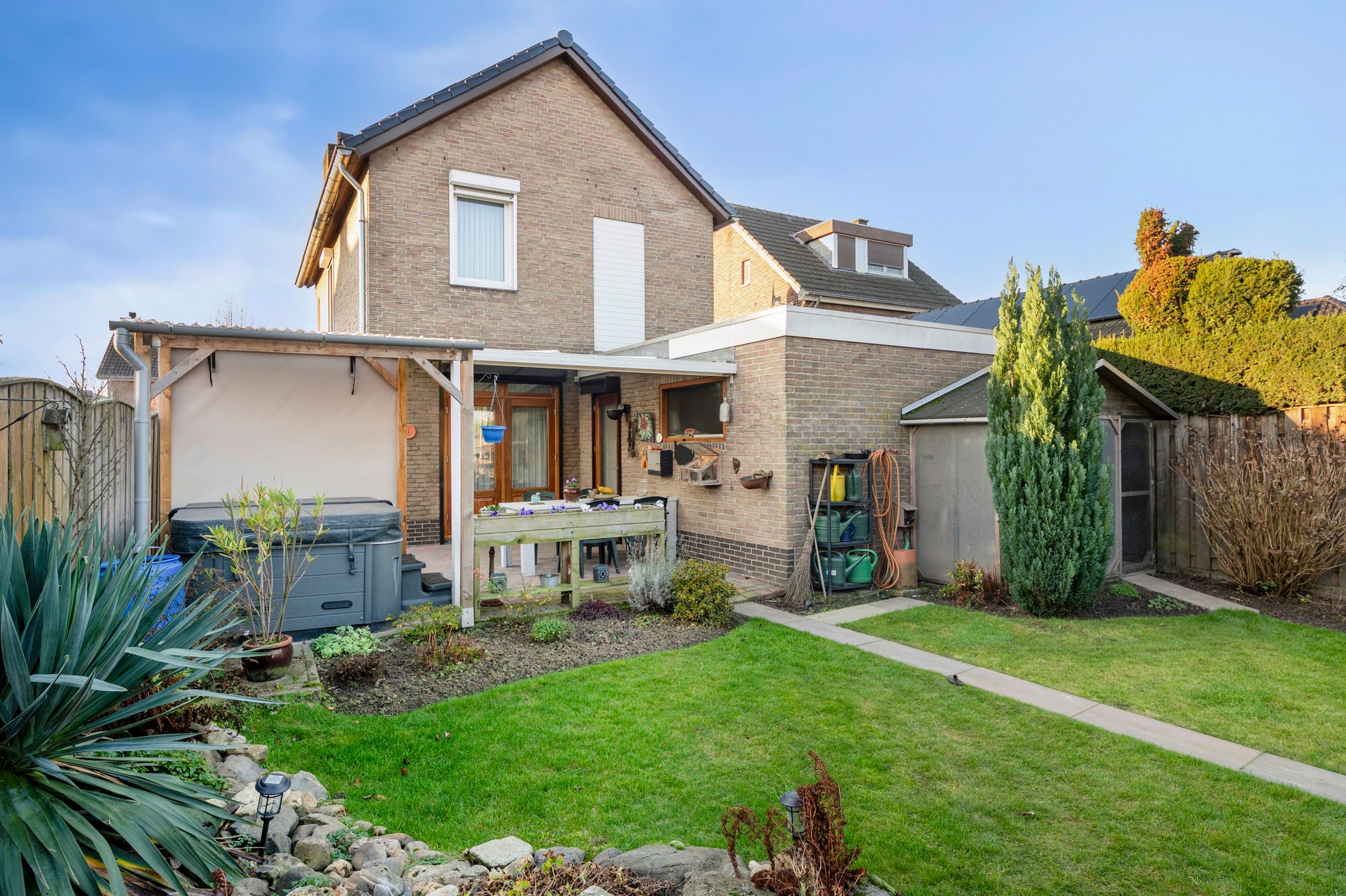 Foto 15 van Millenerweg 17-A