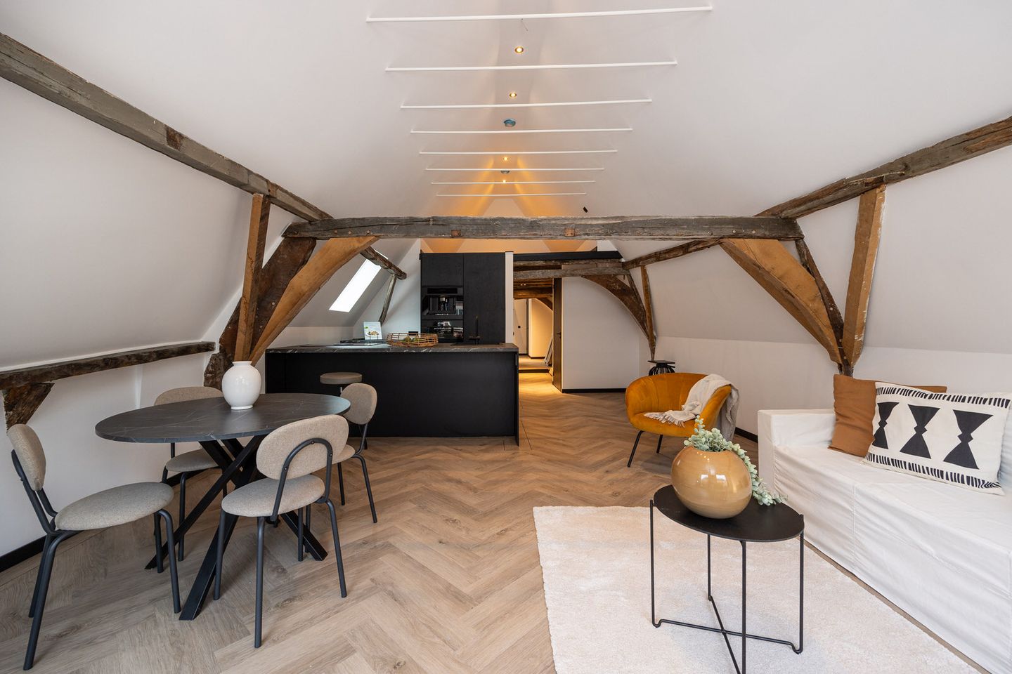 Foto 4 van Hinthamerstraat 67-B