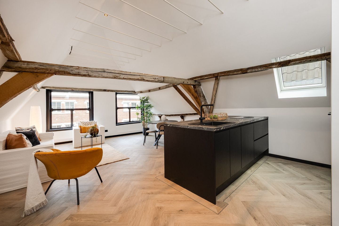 Foto 10 van Hinthamerstraat 67-B