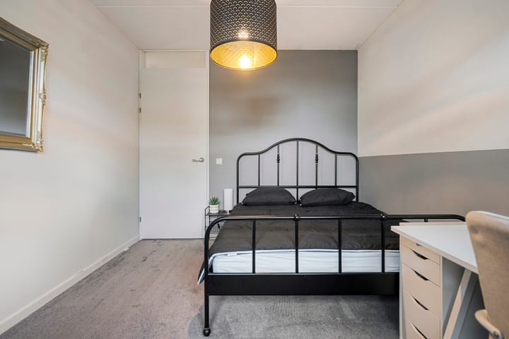 Photo 27 of Wethouder Zeefatstraat 17