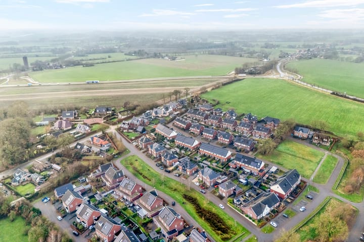 Photo 47 of Wethouder Zeefatstraat 17