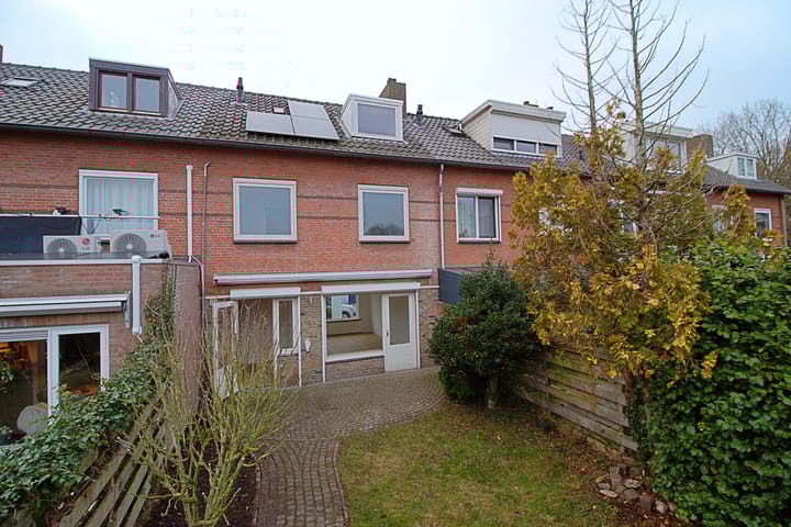 Foto 24 van Ursulinenstraat 8