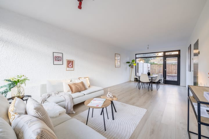 Foto 2 van Dahliastraat 3