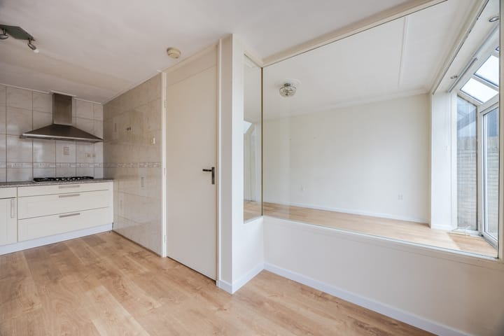 Foto 13 van Postelse Hoeflaan 4